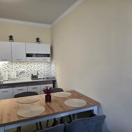 Apartament Room4u & Karos Wellness