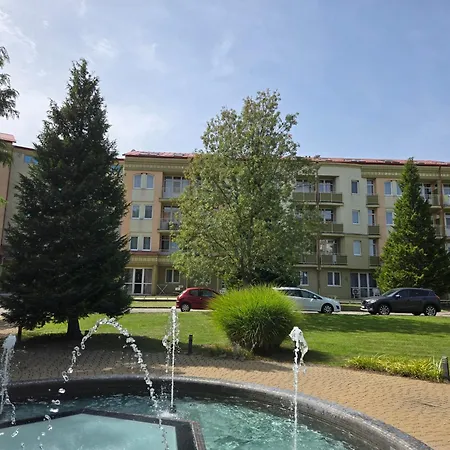 Apartament Room4u & Karos Wellness Zalakaros